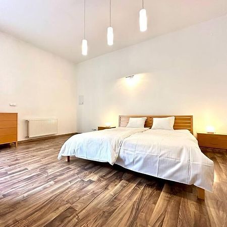 Michalska Residence 2 Братислава Экстерьер фото